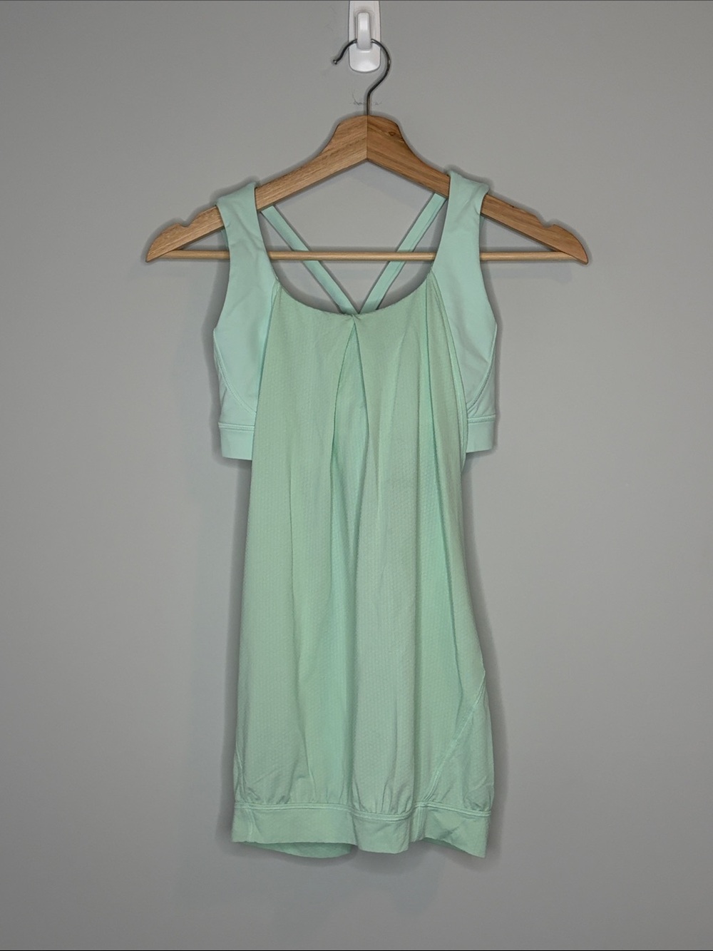 lululemon athletica Nouveau Limits Tank in Mint Green